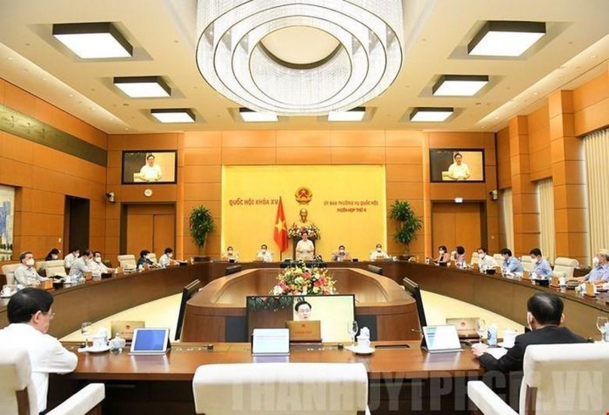NA Standing Committee convenes fifth session in Hanoi